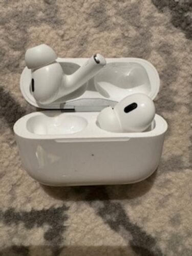 Apple AirPods Pro 2, Wireless Earbuds, Active Noise Cancellation, Hearing Aid Feature, MagSafe Charging Case (USB‑C) photo review