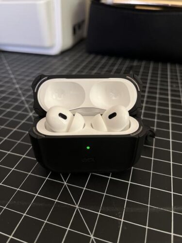 Apple AirPods Pro 2, Wireless Earbuds, Active Noise Cancellation, Hearing Aid Feature, MagSafe Charging Case (USB‑C) photo review