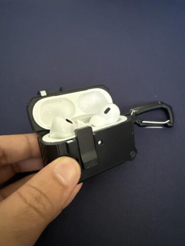 Apple AirPods Pro 2, Wireless Earbuds, Active Noise Cancellation, Hearing Aid Feature, MagSafe Charging Case (USB‑C) photo review