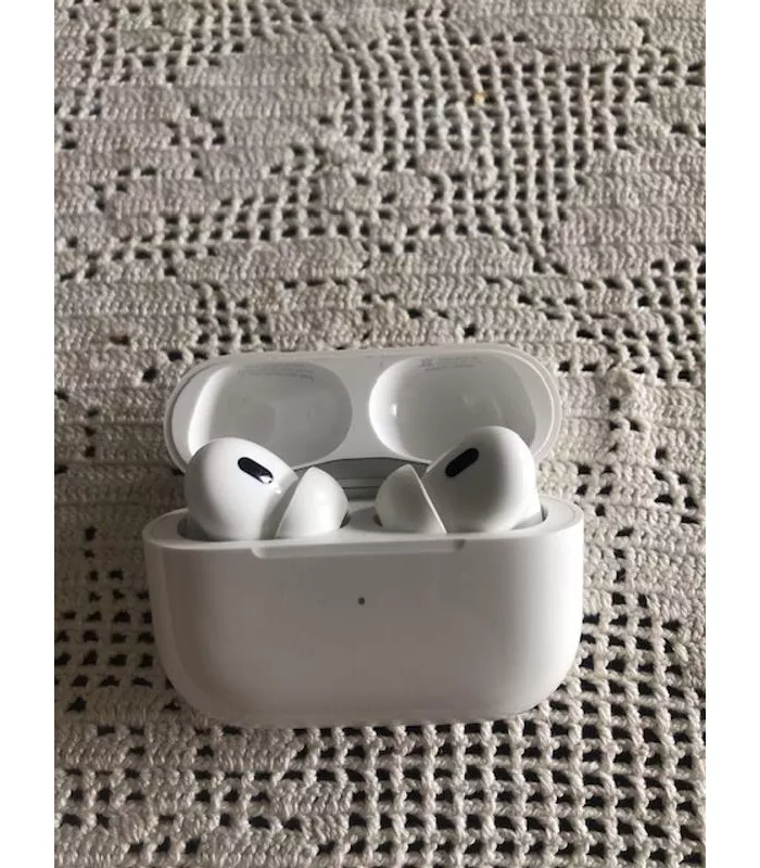 Apple AirPods Pro 2, Wireless Earbuds, Active Noise Cancellation, Hearing Aid Feature, MagSafe Charging Case (USB‑C) photo review