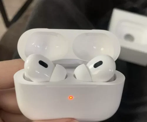 Apple AirPods Pro 2, Wireless Earbuds, Active Noise Cancellation, Hearing Aid Feature, MagSafe Charging Case (USB‑C) photo review