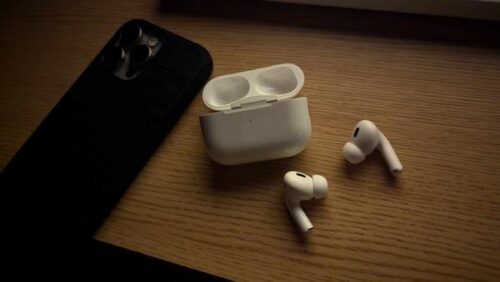 Apple AirPods Pro 2, Wireless Earbuds, Active Noise Cancellation, Hearing Aid Feature, MagSafe Charging Case (USB‑C) photo review