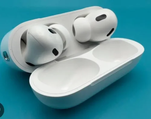 Apple AirPods Pro 2, Wireless Earbuds, Active Noise Cancellation, Hearing Aid Feature, MagSafe Charging Case (USB‑C) photo review